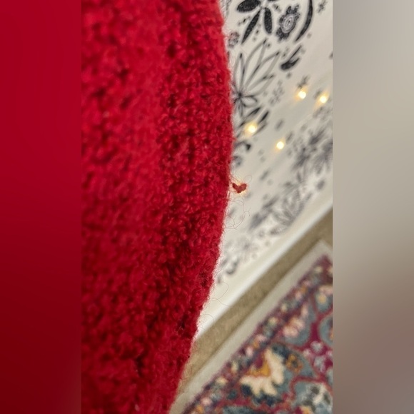 American Eagle crimson red chunky knit warm cozy winter fall holiday sweater - Picture 6 of 10